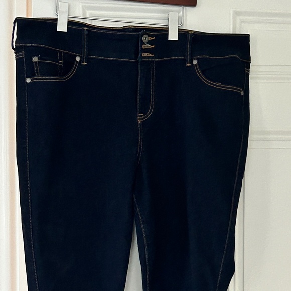 Torrid Super Soft Dark Wash Jegging, Skinny, Size 22R, NWOT - Picture 2 of 3